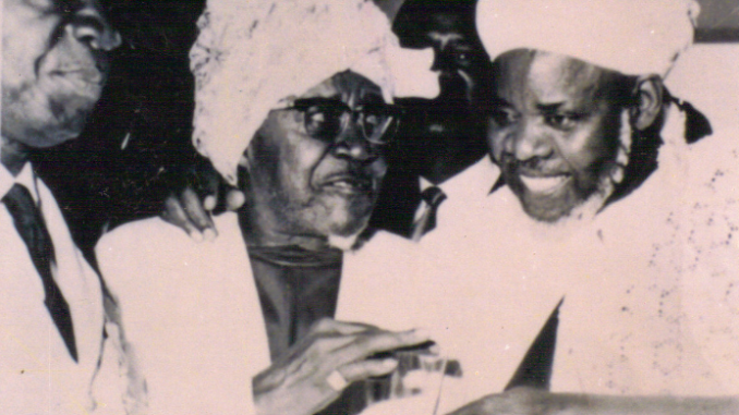 Les relations entre Baye Niass et la famille de Serigne Touba