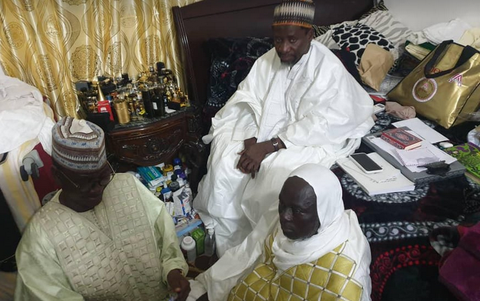 visite de Sanga Ndiaye chez Cheikh Mouhamadoul Mahi Ali Cisse à Medina Baye