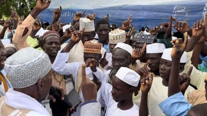 Cameroun: Plus 100 personnes entrent dans l'islam des mains du khalife général Cheikh Mouhamadoul Mahi Ibrahima Niass